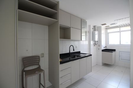 Apartamento para alugar com 157m², 2 quartos e 2 vagasCozinha