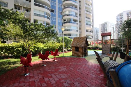 Apartamento para alugar com 157m², 2 quartos e 2 vagasÁrea Comum - Playground