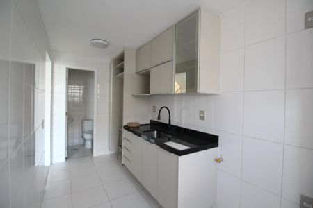 Apartamento para alugar com 157m², 2 quartos e 2 vagasCozinha