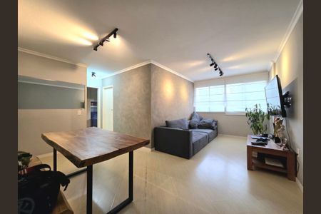 Sala de apartamento à venda com 2 quartos, 67m² em Vila Olímpia, São Paulo