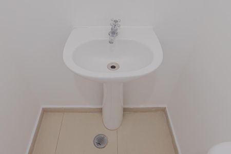 Casa à venda com 259m², 4 quartos e 2 vagasBanheiro da Suíte