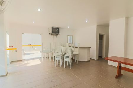 Apartamento à venda com 72m², 3 quartos e 1 vagaÁrea comum - Salão de festas