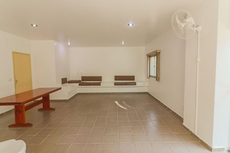 Apartamento à venda com 72m², 3 quartos e 1 vagaÁrea comum - Salão de festas