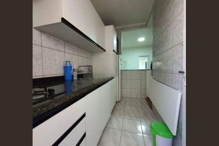 Cozinha  de apartamento para alugar com 1 quarto, 39m² em Menino Deus, Porto Alegre