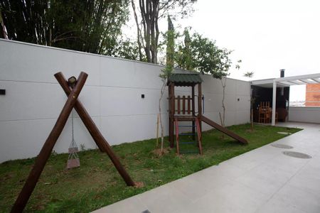 Studio para alugar com 24m², 1 quarto e sem vaga Studio para alugar com 24m², 1 quarto e sem vagaÁrea comum - Playground