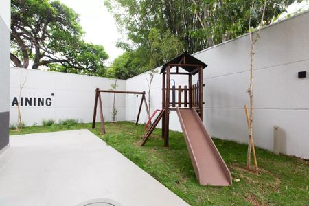 Studio para alugar com 24m², 1 quarto e sem vaga Studio para alugar com 24m², 1 quarto e sem vagaÁrea comum - Playground