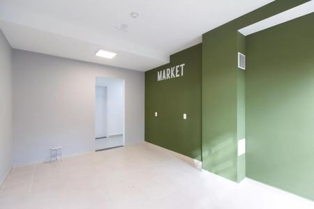 Studio para alugar com 24m², 1 quarto e sem vaga Studio para alugar com 24m², 1 quarto e sem vagaMercadinho 24h