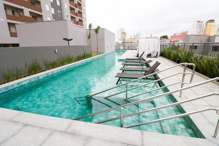 Apartamento para alugar com 37m², 2 quartos e sem vagaÁrea comum - Piscina