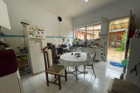 Casa para alugar com 428m², 3 quartos e 6 vagas