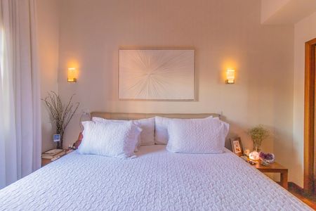 Casa de condomínio para alugar com 220m², 3 quartos e 2 vagas Casa de condomínio para alugar com 220m², 3 quartos e 2 vagasQuarto 1 - Suíte