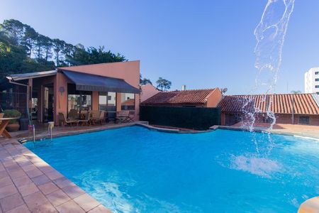 Casa de condomínio para alugar com 220m², 3 quartos e 2 vagas Casa de condomínio para alugar com 220m², 3 quartos e 2 vagasÁrea comum - Piscina