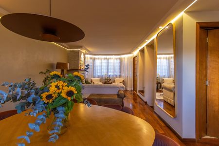 Casa de condomínio para alugar com 220m², 3 quartos e 2 vagas Casa de condomínio para alugar com 220m², 3 quartos e 2 vagasSala 1
