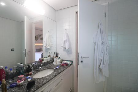 Apartamento para alugar com 210m², 3 quartos e 1 vagaBanheiro Suíte