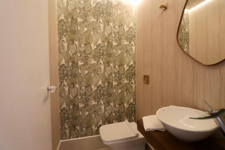 Apartamento para alugar com 210m², 3 quartos e 1 vagaLavabo