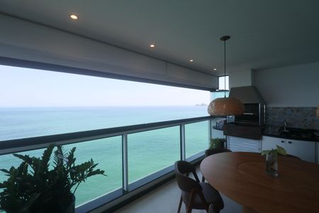 Apartamento para alugar com 210m², 3 quartos e 1 vagaVaranda