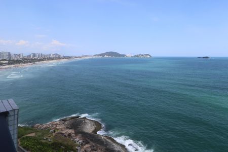 Apartamento para alugar com 210m², 3 quartos e 1 vagaVista