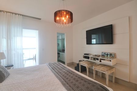 Apartamento para alugar com 210m², 3 quartos e 1 vagaSuíte 