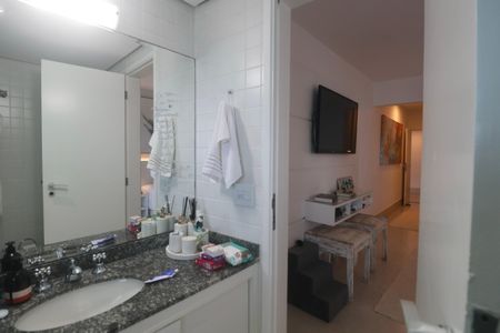 Apartamento para alugar com 210m², 3 quartos e 1 vagaBanheiro Suíte