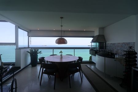 Apartamento para alugar com 210m², 3 quartos e 1 vagaVaranda