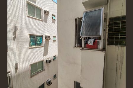 Apartamento à venda com 70m², 3 quartos e 1 vagaÁrea de Serviço