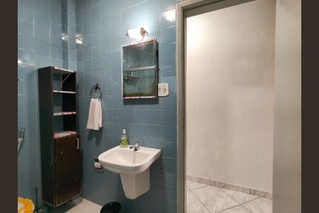 Apartamento à venda com 70m², 3 quartos e 1 vagaBanheiro Corredor