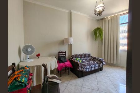 Apartamento à venda com 70m², 3 quartos e 1 vagaSala