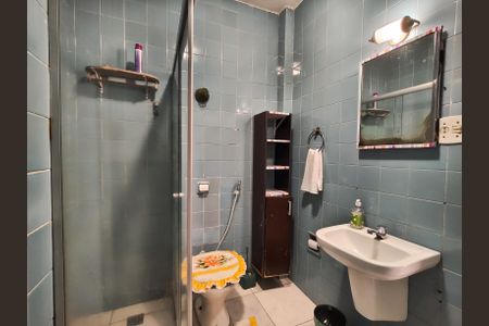Apartamento à venda com 70m², 3 quartos e 1 vagaBanheiro Corredor