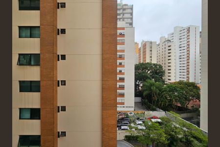 Apartamento para alugar com 80m², 3 quartos e 2 vagas Apartamento para alugar com 80m², 3 quartos e 2 vagasVista do Quarto 2
