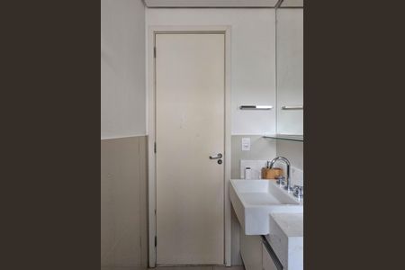 Apartamento para alugar com 80m², 3 quartos e 2 vagas Apartamento para alugar com 80m², 3 quartos e 2 vagasBanheiro