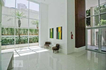 Apartamento para alugar com 80m², 3 quartos e 2 vagas Apartamento para alugar com 80m², 3 quartos e 2 vagasHall social