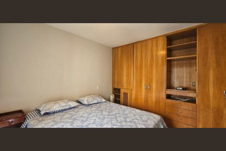 Apartamento para alugar com 117m², 4 quartos e 2 vagas