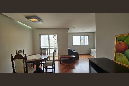 Apartamento para alugar com 117m², 4 quartos e 2 vagas