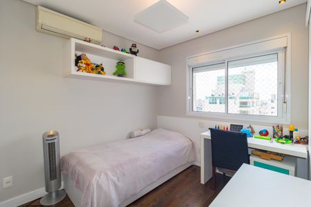 Apartamento à venda com 273m², 4 quartos e 4 vagasSuíte 1