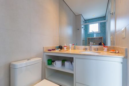 Apartamento à venda com 273m², 4 quartos e 4 vagasBanheiro - Suíte 1