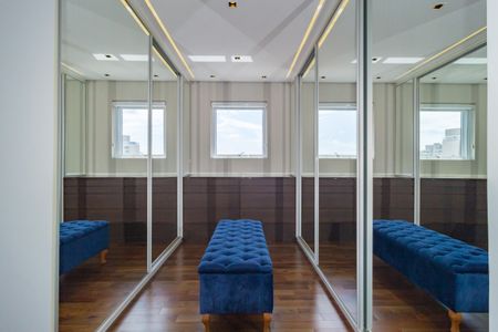 Apartamento à venda com 273m², 4 quartos e 4 vagasCloset - Suíte 3