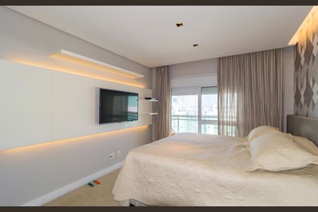 Apartamento à venda com 273m², 4 quartos e 4 vagasSuíte 3