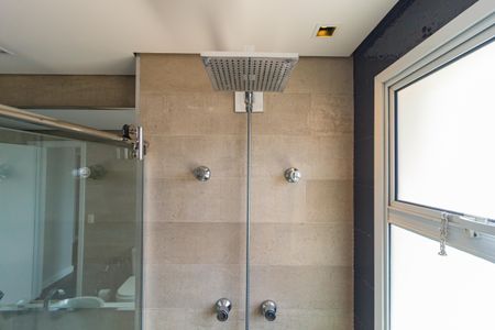 Apartamento à venda com 273m², 4 quartos e 4 vagasDetalhe Banheiro - Suíte 3