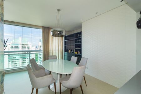 Apartamento à venda com 273m², 4 quartos e 4 vagasSala de Jantar