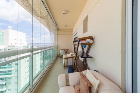 Apartamento à venda com 273m², 4 quartos e 4 vagasVaranda - Suíte 3