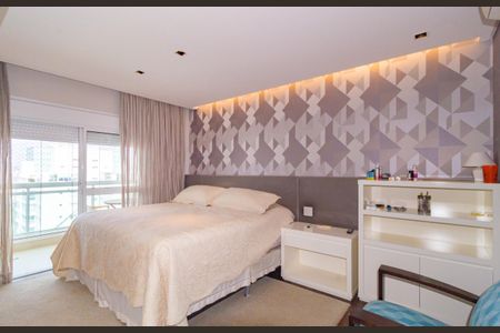 Apartamento à venda com 273m², 4 quartos e 4 vagasSuíte 3