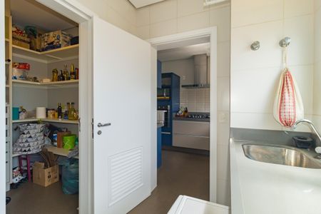 Apartamento à venda com 273m², 4 quartos e 4 vagasÁrea de Serviço