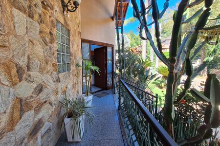 Casa de condomínio para alugar com 350m², 3 quartos e 2 vagas Casa de condomínio para alugar com 350m², 3 quartos e 2 vagasQuintal