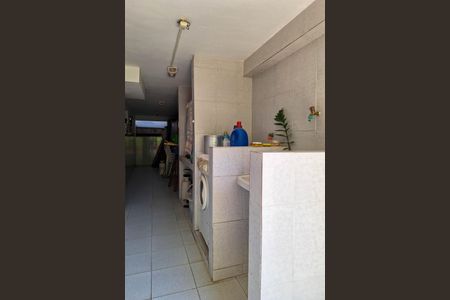 Casa de condomínio para alugar com 350m², 3 quartos e 2 vagas Casa de condomínio para alugar com 350m², 3 quartos e 2 vagasÁrea de Serviço
