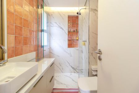 Apartamento para alugar com 69m², 1 quarto e 2 vagasSuíte - Banheiro