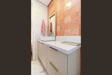 Apartamento para alugar com 69m², 1 quarto e 2 vagasSuíte - Banheiro