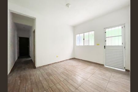 Sala de casa para alugar com 2 quartos, 73m² em São Pedro, Osasco