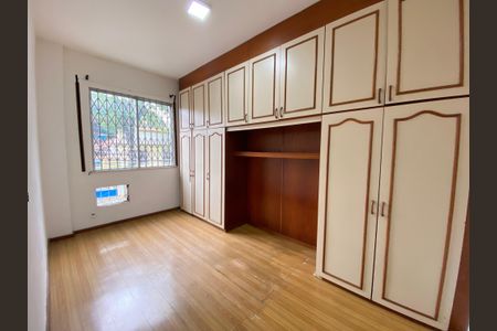 Apartamento à venda com 75m², 2 quartos e 1 vaga Apartamento à venda com 75m², 2 quartos e 1 vagaQuarto 1