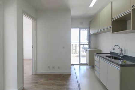 Sala/Cozinha de apartamento para alugar com 2 quartos, 35m² em Vila Ema, São Paulo