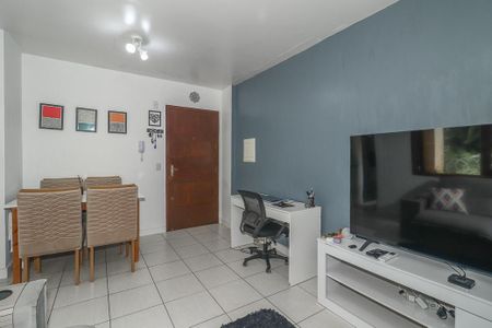 Sala de apartamento para alugar com 1 quarto, 45m² em Jardim Floresta, Porto Alegre