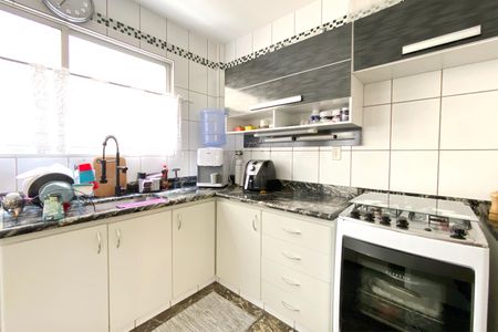 Apartamento à venda com 90m², 4 quartos e 2 vagasCozinha